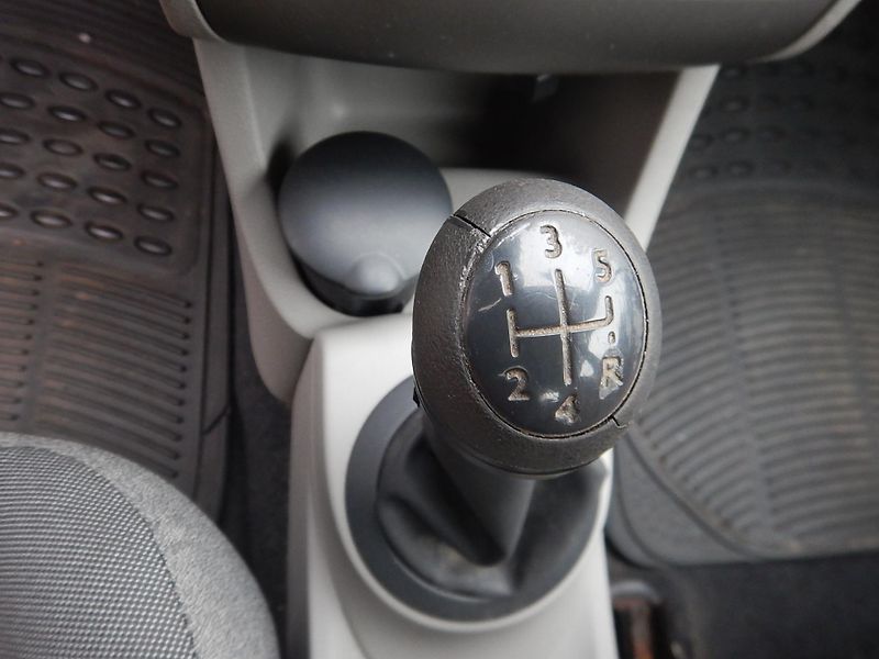 Renault Modus 1.2i, KLIMA - fotka 20 z 27