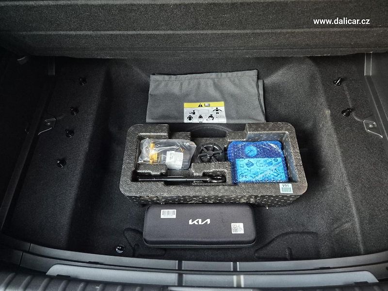 Kia e-Niro (2023) EV 150KW Inspiration Kamera - fotka 23 z 55