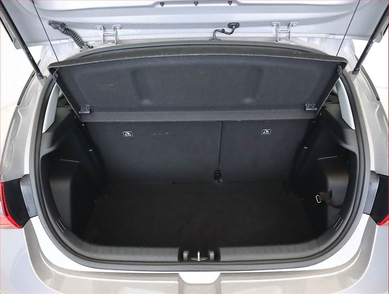 Hyundai i20 (2022) 1.0 T-GDI, Serv.kniha - fotka 14 z 18