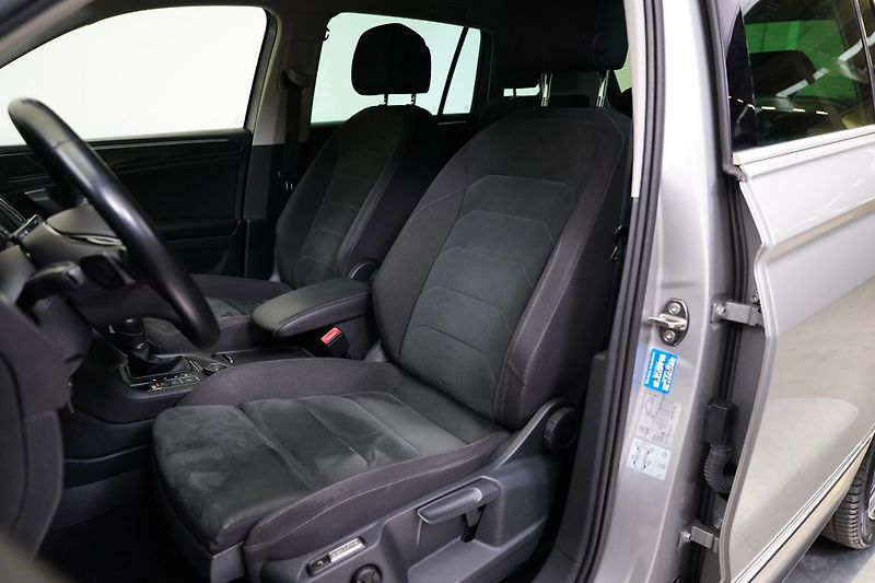 Volkswagen Tiguan - fotka 11 z 25