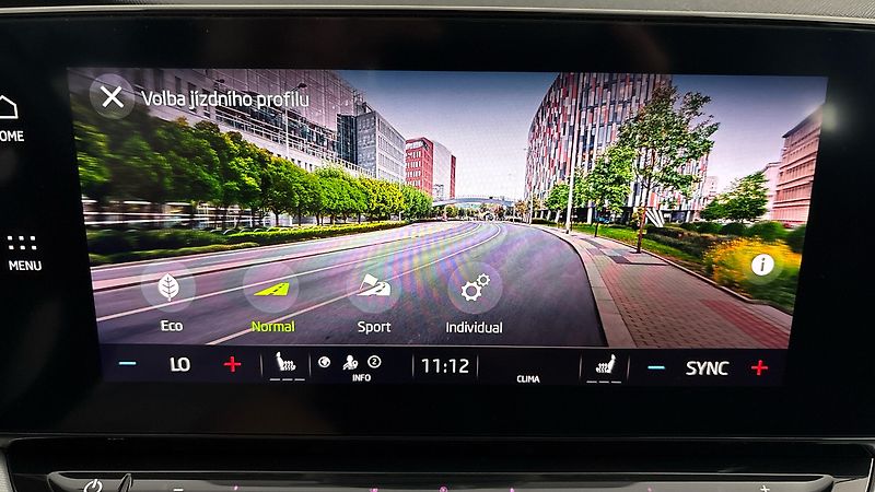 Škoda Octavia 1.5 TSI Style Combi - fotka 25 z 25