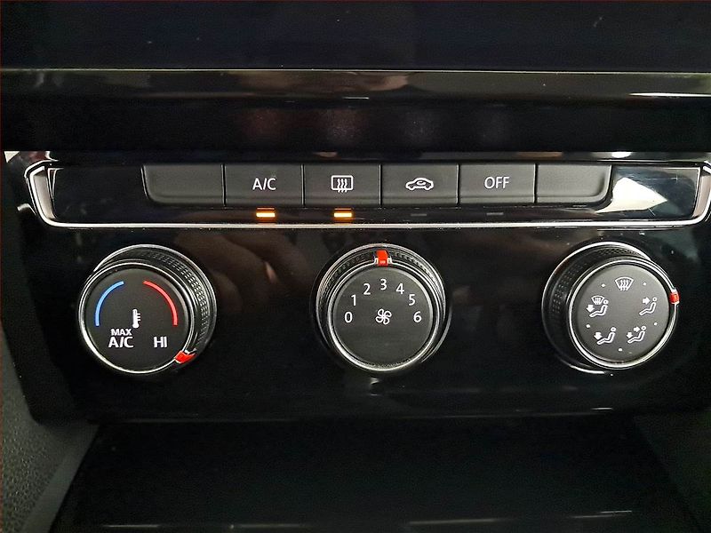 Volkswagen Arteon (2019) 2.0 TDI - fotka 17 z 19