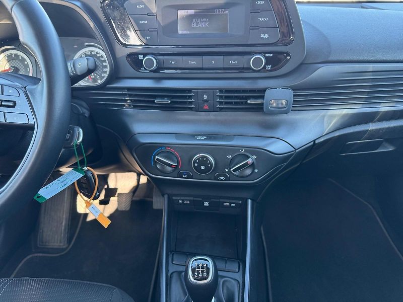 Hyundai Bayon (2024) COMFORT CLUB 1.2i 62kW CZ DPH - fotka 10 z 11