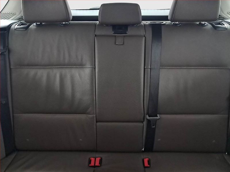 BMW X3 (2012) xDrive30d, 4X4, Automat, Kůže - fotka 10 z 18