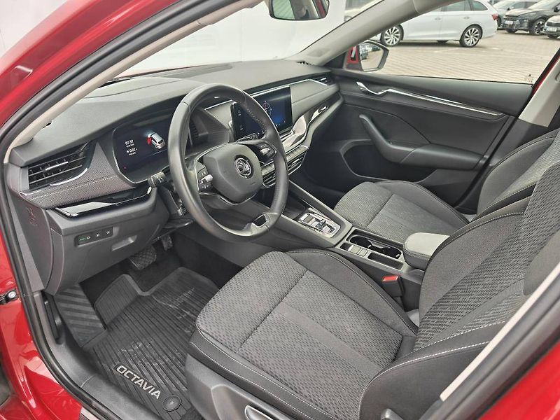 Škoda Octavia Style 7DSG 1,5TSI - fotka 5 z 24