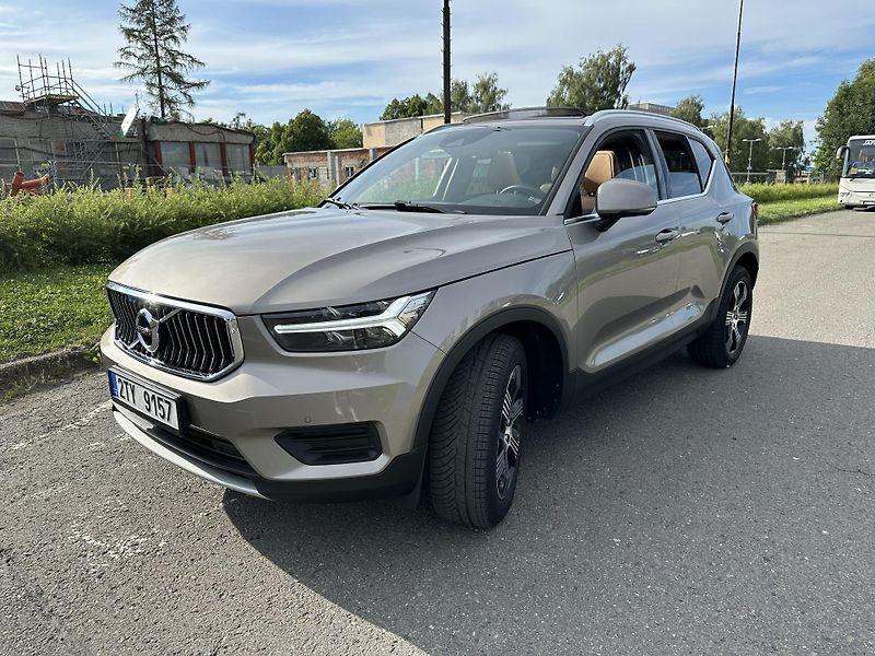 Volvo XC40 (2020) D3|Ins|Pano|Kam|Kůže|Tažné|Top - fotka 3 z 16