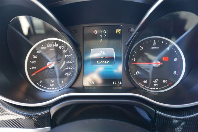 Mercedes-Benz Třídy V 2,0 V 250d 4M ČR 1.maj - fotka 14 z 22