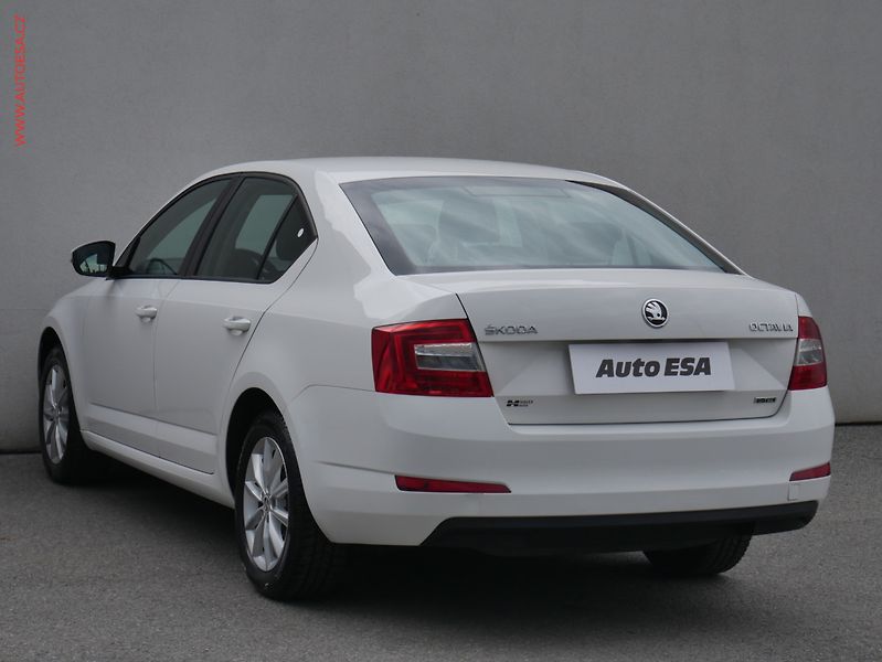 Škoda Octavia (2015) 1.4 G-TEC, 2.maj,ČR - fotka 6 z 16