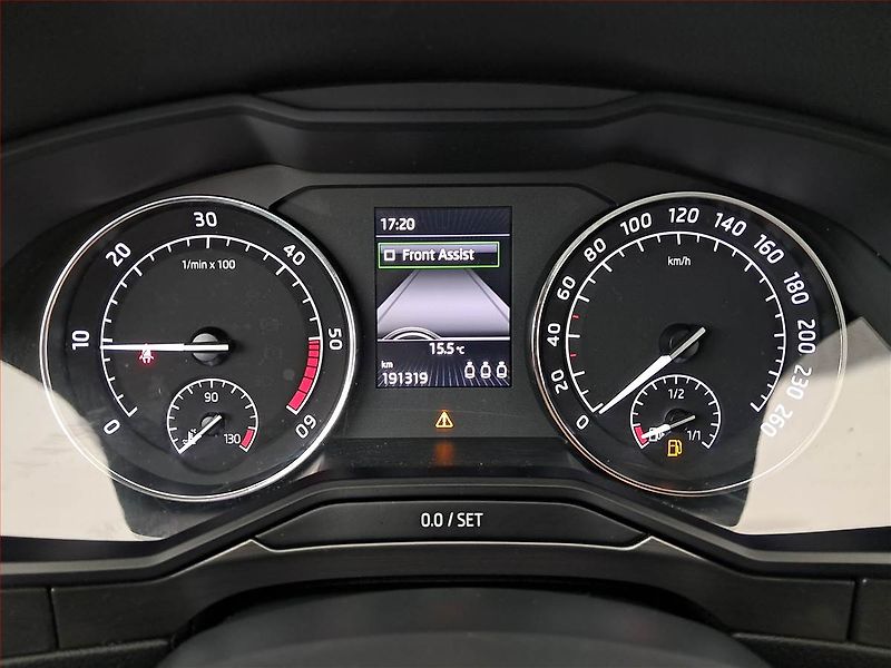 Škoda Superb (2016) 2.0 TDI, Serv.kniha - fotka 11 z 22