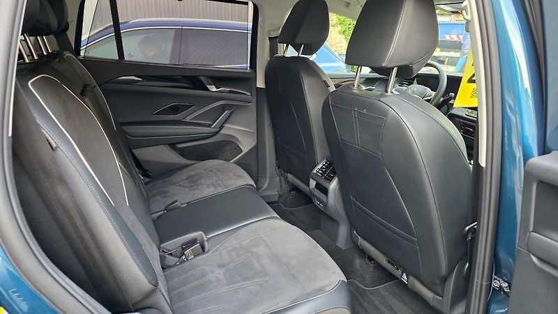 Volkswagen Tayron (2025) 2.0 TSI 150kW 4x4 DSG Eleg TZ  - fotka 15 z 48