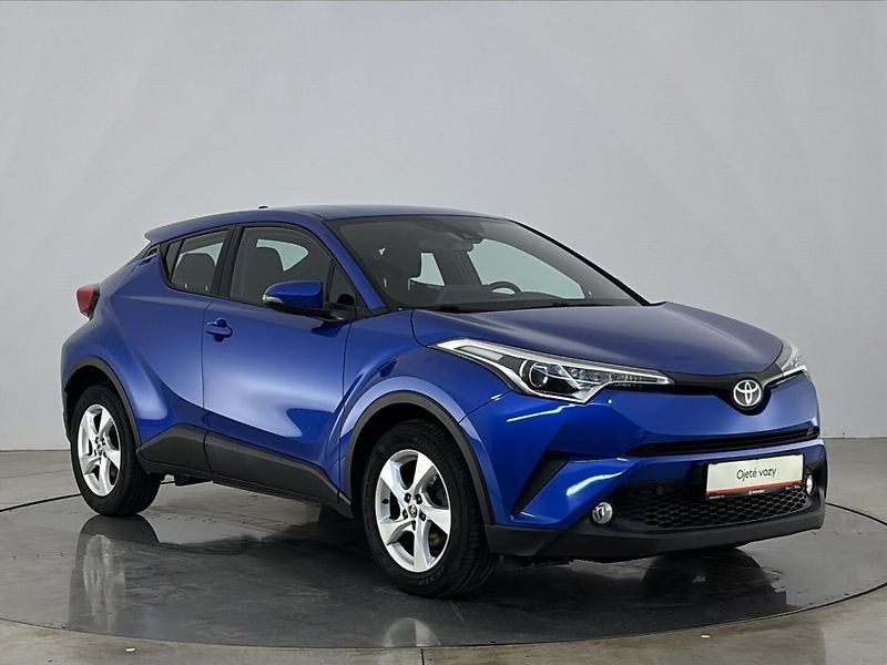Toyota C-HR Active - fotka 14 z 27