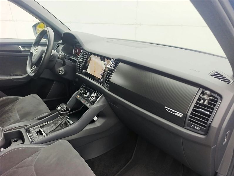 Škoda Kodiaq 2,0 TDi DSG 4x4 Kamera Tažné - fotka 27 z 38