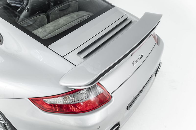 Porsche 911 911 Turbo Coupé*Bose - fotka 30 z 51