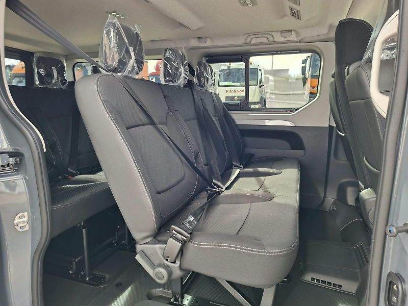 Renault Trafic (2026) TRAFIC COMBI L2H1, 9 míst, MAN - fotka 15 z 22