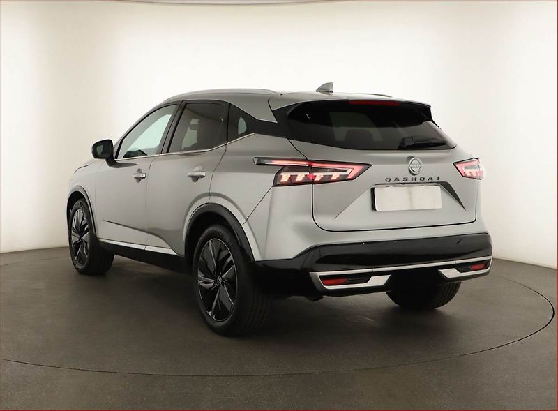 Nissan Qashqai (2025) Tekna 1.3 DIG-T MHEV - fotka 4 z 18