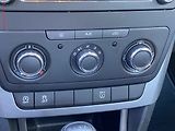 Škoda Yeti (2014) 1.6 TDi, GreenLine, +kola - náhled 13