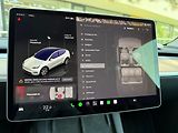 Tesla Model Y Standrart Range LFP Tažné - náhled 24