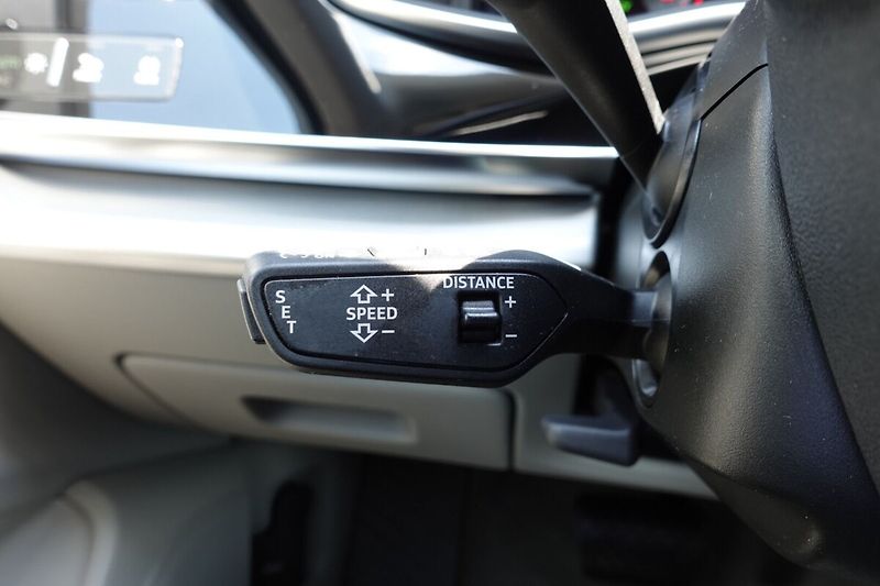 Audi Q7 3,0TDi 210kW S-Line, Soft clos - fotka 30 z 34