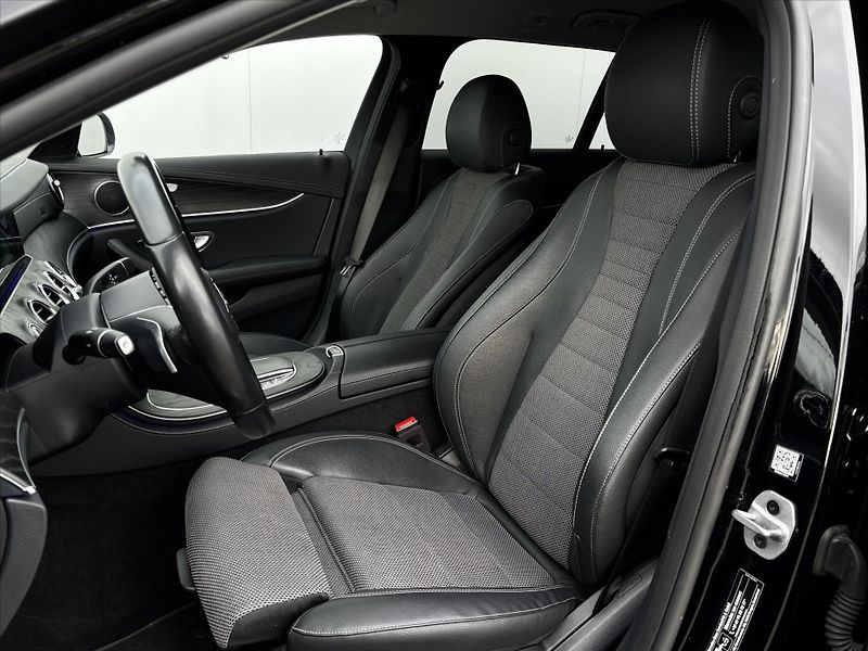 Mercedes-Benz Třídy E 300de 4MATIC TAŽNÉ DPH - fotka 10 z 33