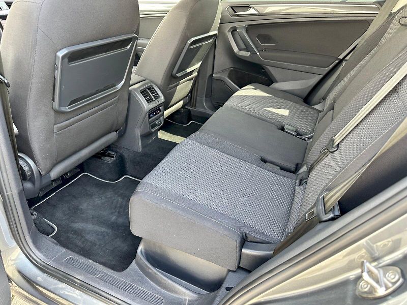 Volkswagen Tiguan (2020) ALLSPACE 2.0 TDI SCR 140 kW 4M - fotka 19 z 25