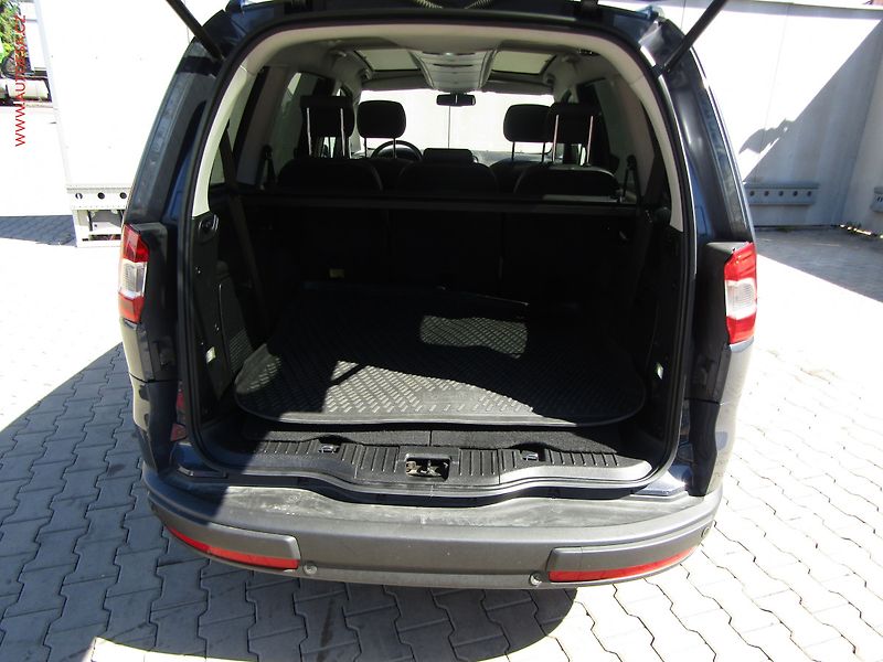 Ford Galaxy (2011) 2.2 TDCi, AC, kůže - fotka 7 z 20