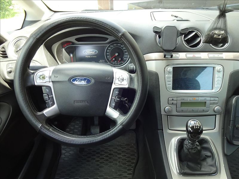Ford S-MAX 2.0TDCI 103KW - fotka 30 z 44