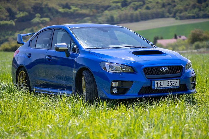 Subaru WRX STI (2016) WRX STI 2016 - fotka 11 z 19