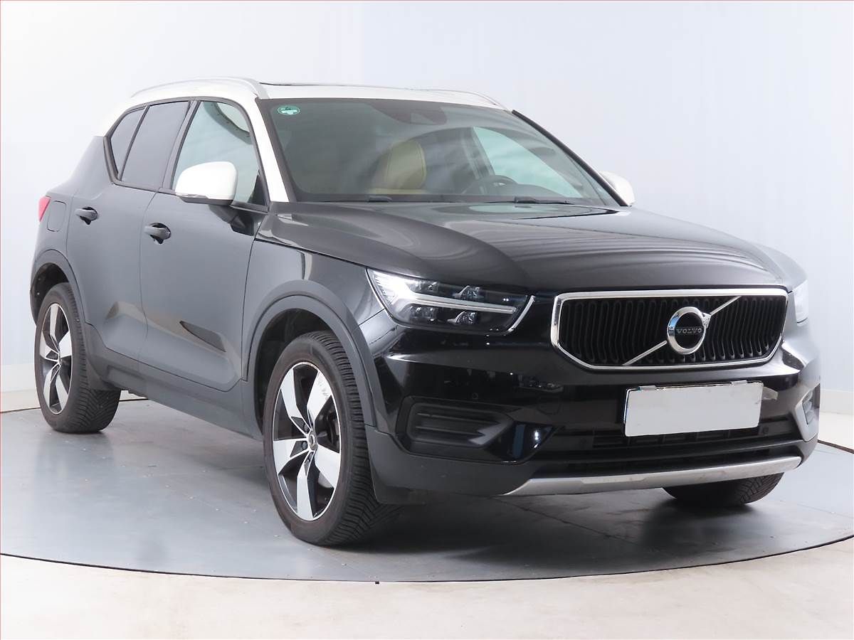Volvo XC40 D4 AWD