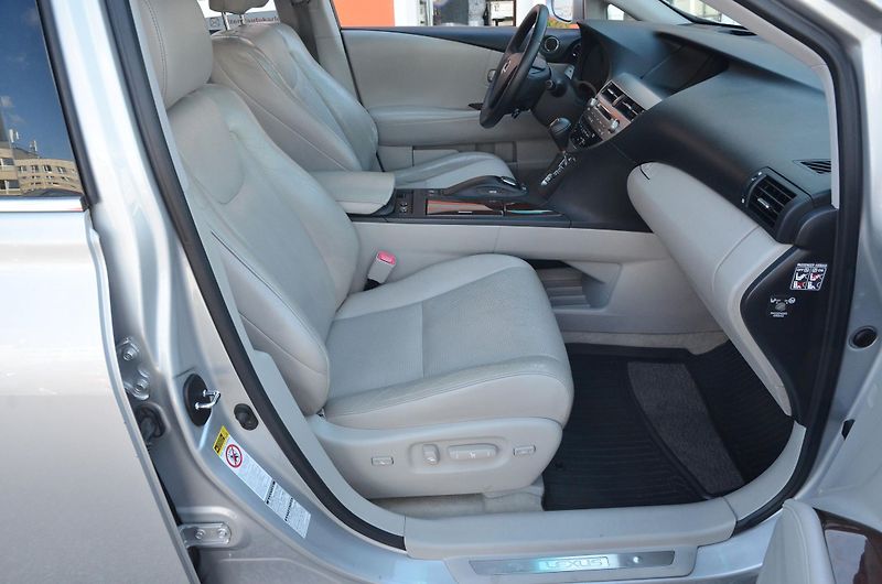 Lexus RX (2010) RX 350 3.5 204kW 4x4 LPG / ČR - fotka 11 z 43