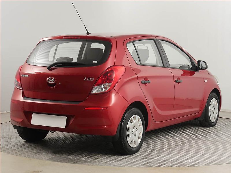 Hyundai i20 (2014) 1.2, ČR,1.maj, Serv.kniha - fotka 5 z 14