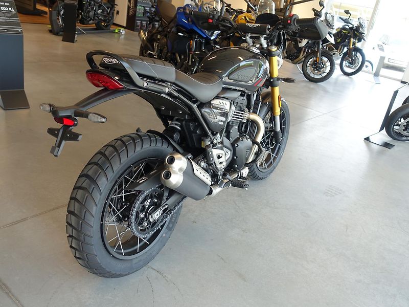 Triumph Scrambler (2026) 400 XC DEMO - fotka 4 z 5