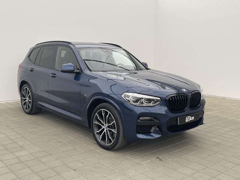 BMW X3 2.0 TDi 4x4 Mpaket - fotka 7 z 34