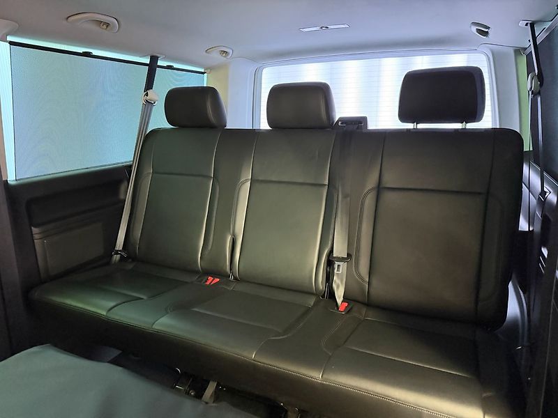 Volkswagen Caravelle 2.0 TDI 146 KW DSG 4MOTION HIG - fotka 13 z 22
