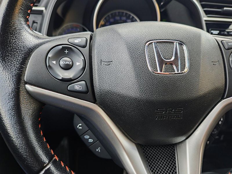 Honda Jazz (2018) 1.5 i-VTEC Dynamic Kamera 96kW - fotka 21 z 44