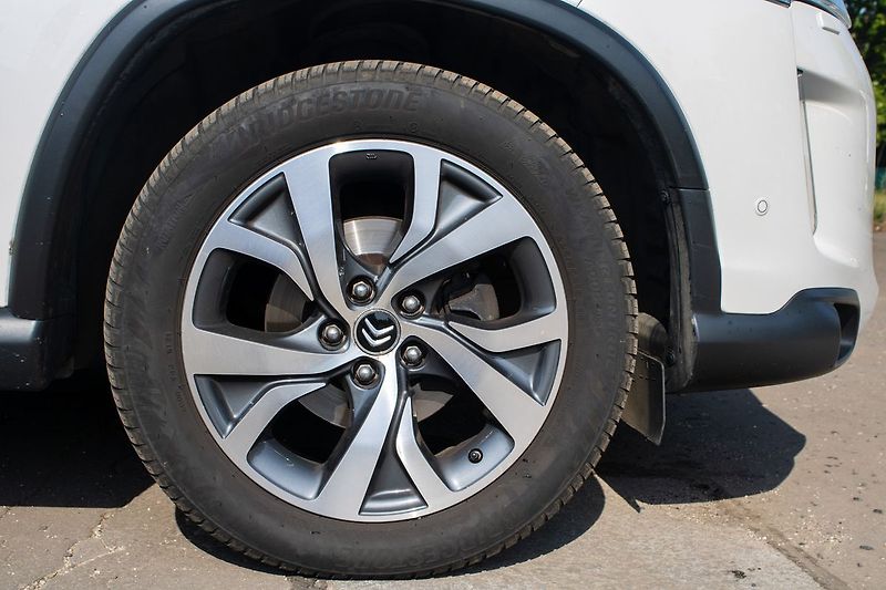 Citroën C4 Aircross - fotka 9 z 22
