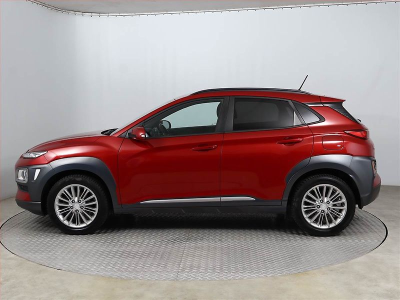 Hyundai Kona (2018) 1.0 T-GDI, Kůže, Tempomat - fotka 3 z 19