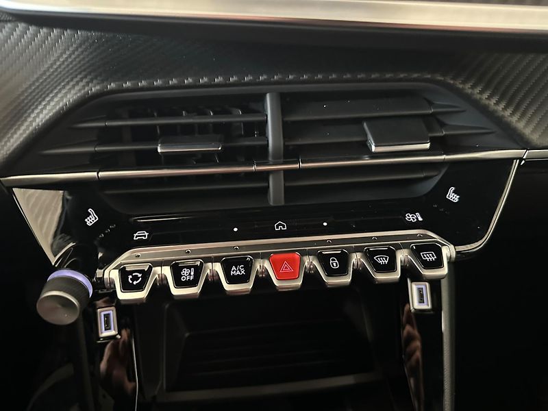 Peugeot 2008 (2026) ALLURE Hybrid 145 e-DCS6 - fotka 14 z 20