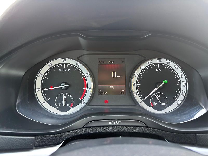 Škoda Karoq 1.5 TSI / 110 kW - fotka 15 z 30