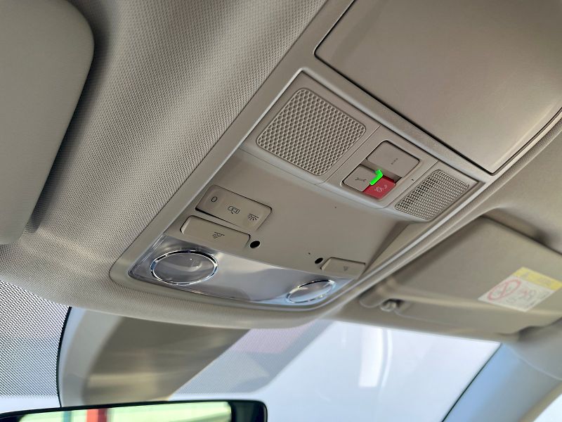 Škoda Karoq (2025) Top Selection 1,5TSI 110kW 7.s - fotka 31 z 33