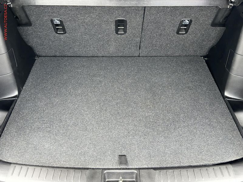 Suzuki Vitara (2022) 1.4BJet AllGrip, ČR, LED - fotka 7 z 22