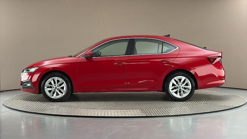 Škoda Octavia 2.0 TDI Style - fotka 4 z 25