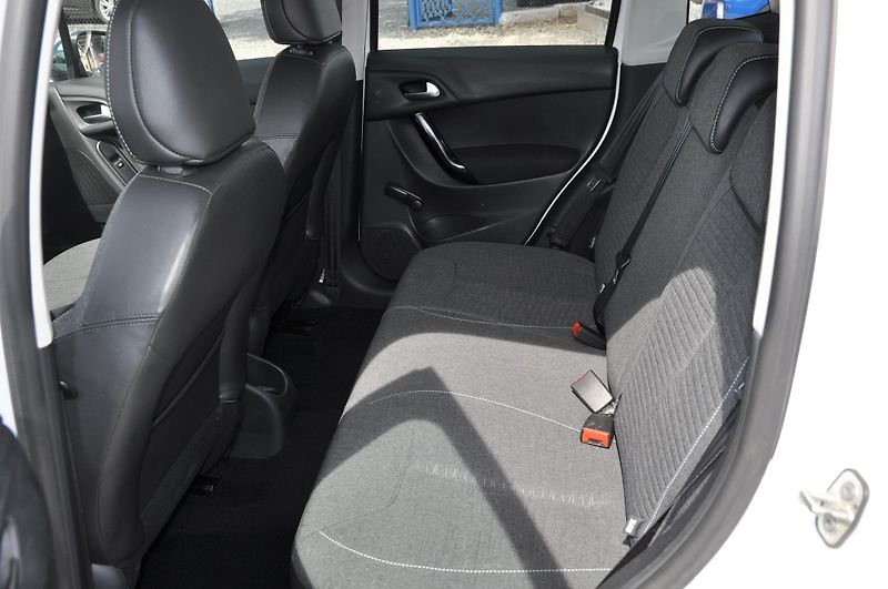 Citroën C3 1.2i 60kW - fotka 7 z 10