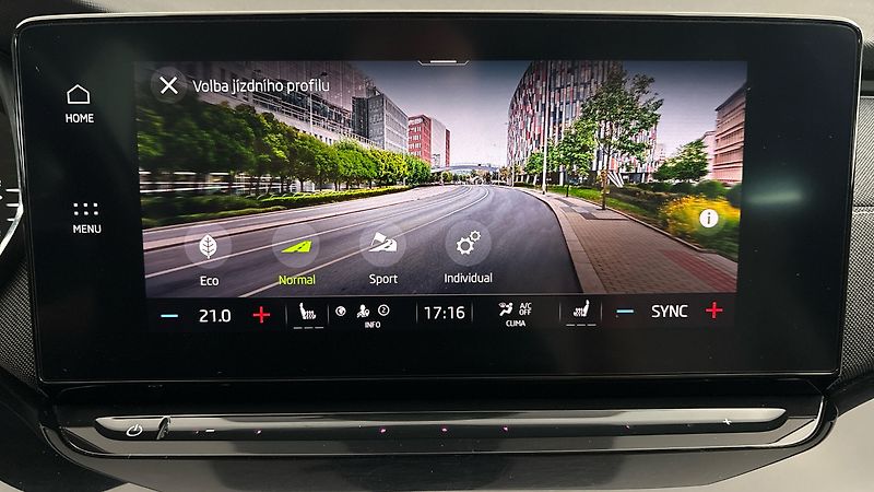 Škoda Octavia 2.0 TDI DSG 4x4 Style Combi - fotka 30 z 33