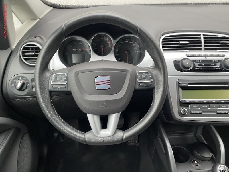 Seat Altea (2013) 1.2 TSi, AC, park.asist, + - fotka 11 z 17