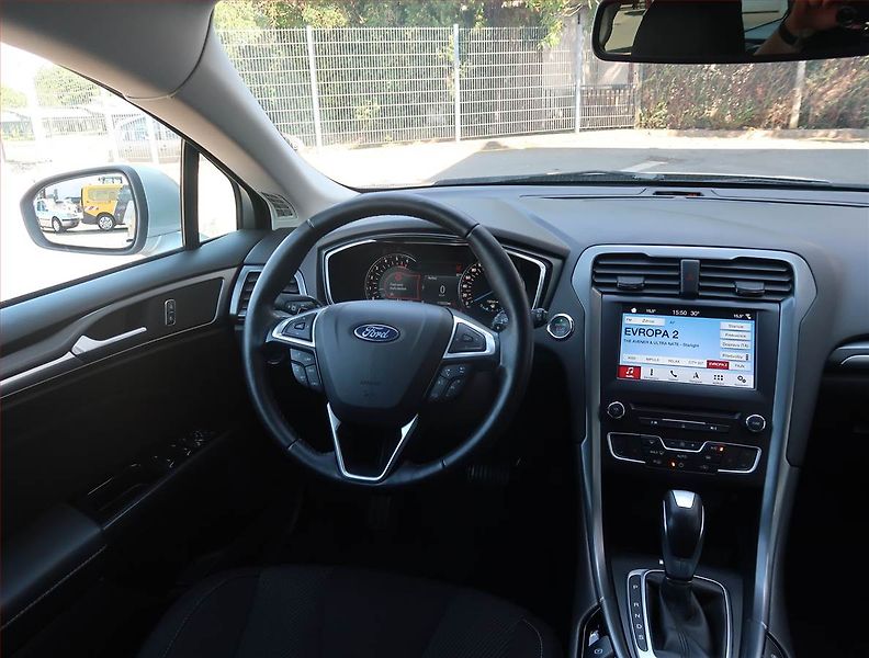 Ford Mondeo (2016) 2.0 TDCI, 4X4, Automat, Navi - fotka 7 z 18