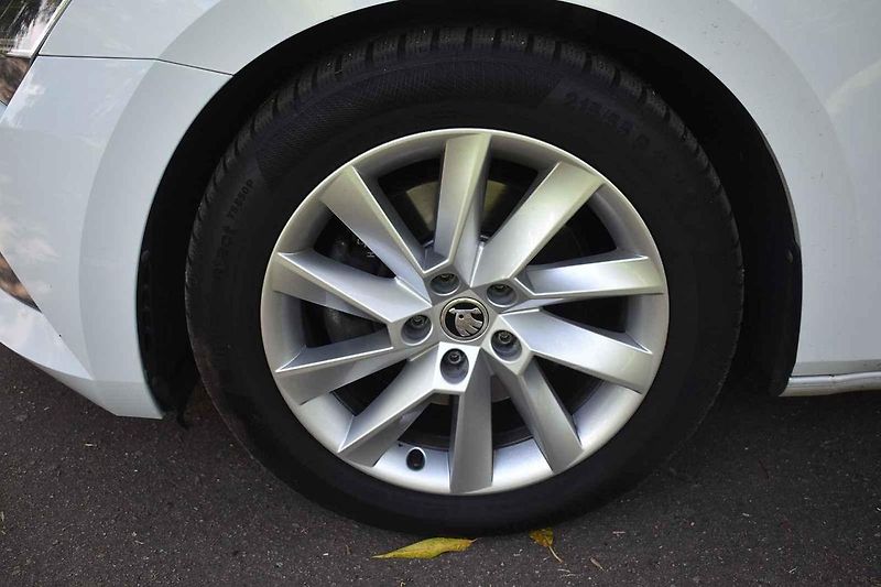 Pětiletá Škoda Superb může ještě dlouho dobře sloužit
