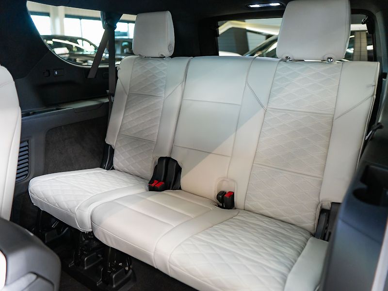 Cadillac Escalade (2026) 6.2 ESV Sport Platinum 2026 - fotka 39 z 45