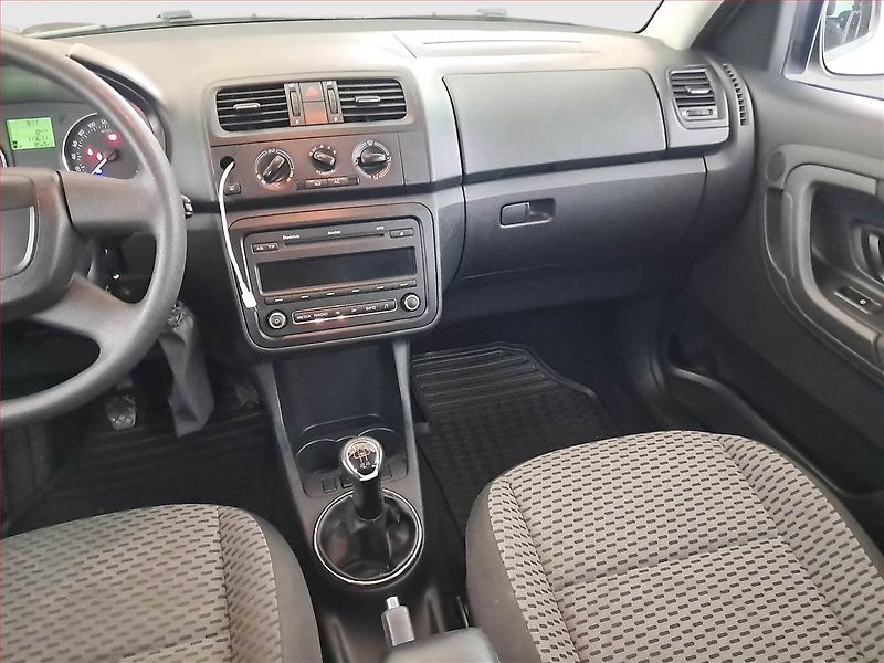 Škoda Roomster (2011) 1.2 TSI, Park. senzory - fotka 8 z 15