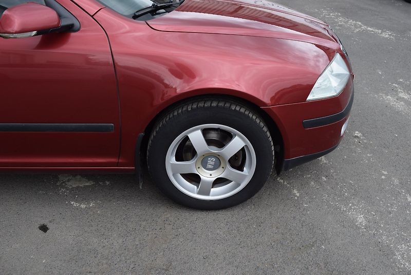 Škoda Octavia (2006) 1.9TDI 77kw ALU PARKTRONIC  - fotka 6 z 49