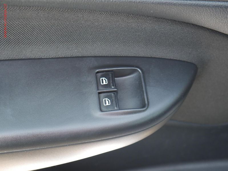 Škoda Octavia (2012) 1.6 MPi, ČR, Active, TZ - fotka 11 z 14